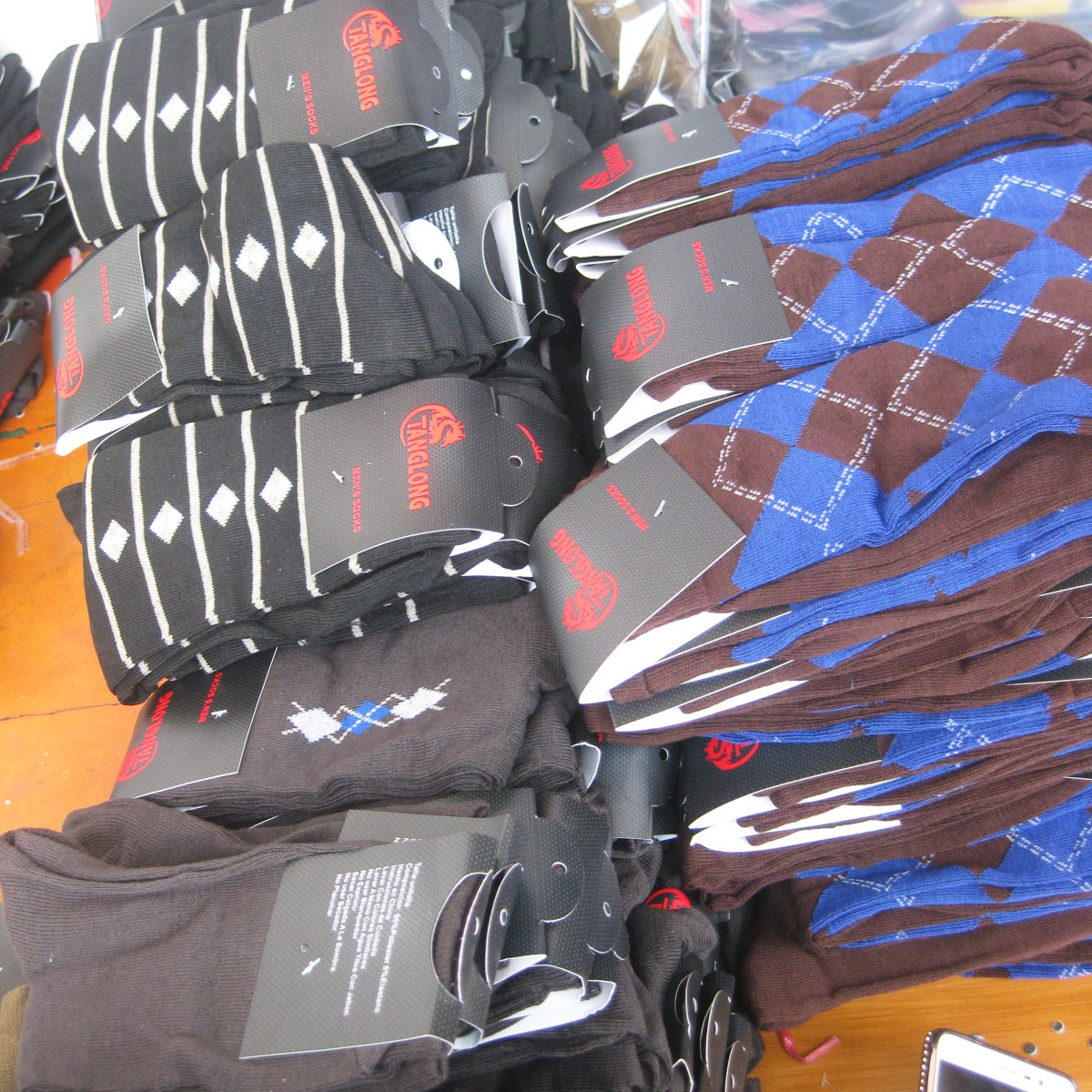 Men in tall male stockings square lozenge men stockings cheap socks spring and autumn warm socks manufacturers direct wholesale thumbnail