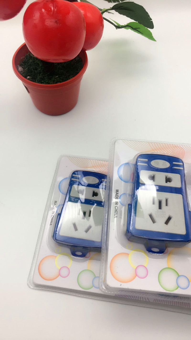 Small three-position power strip lamp head switch LED bulb combination set