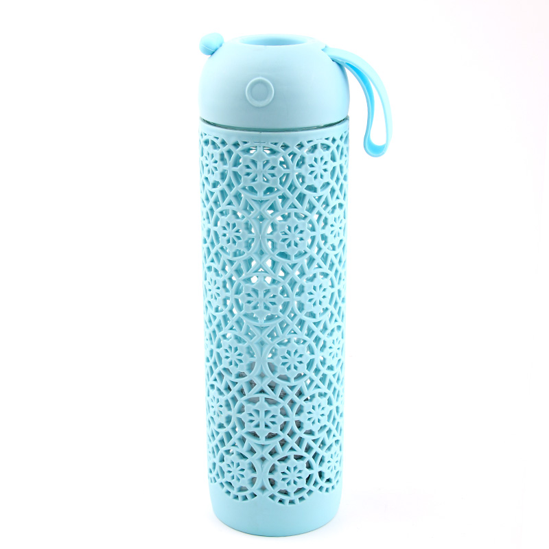Fashion space cup hollowed-out sport water cup children's water cup 8178-451 Application Scenario