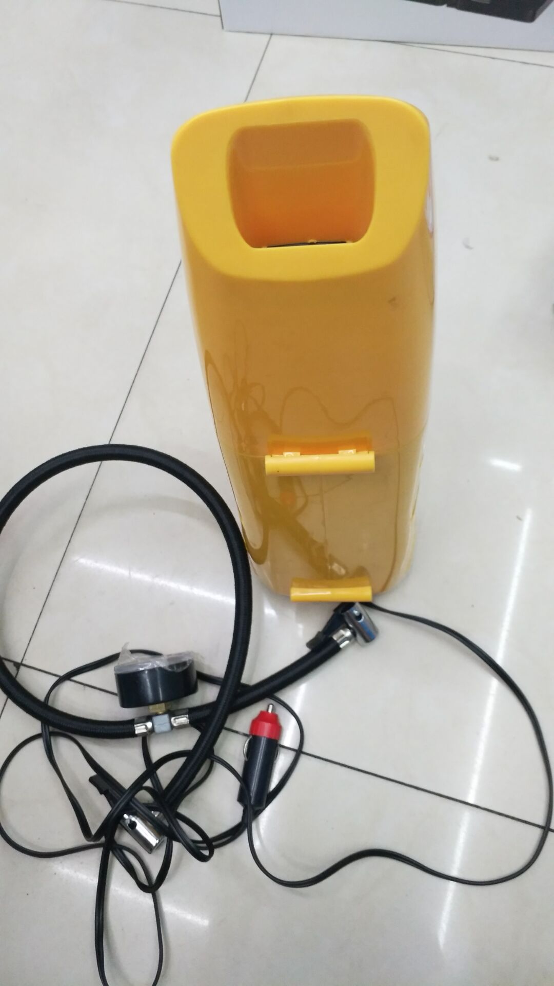 保险礼品便携多功能二合一充气泵汽车吸尘器 汽车迷你吸尘器车载产品图