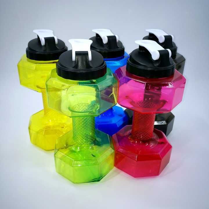 Yiwu good goods 2L large capacity outdoor camping kettle creative new dumbbell water bottle space sports cup Application Scenario
