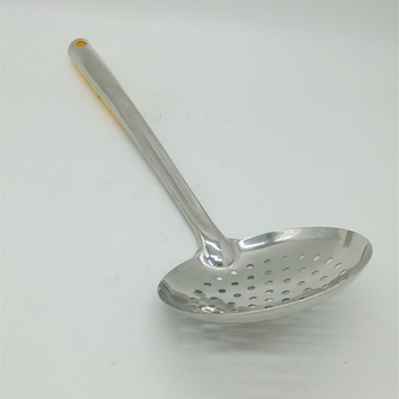 No. 14 1.8mm stainless steel funnel filter strainer Application Scenario