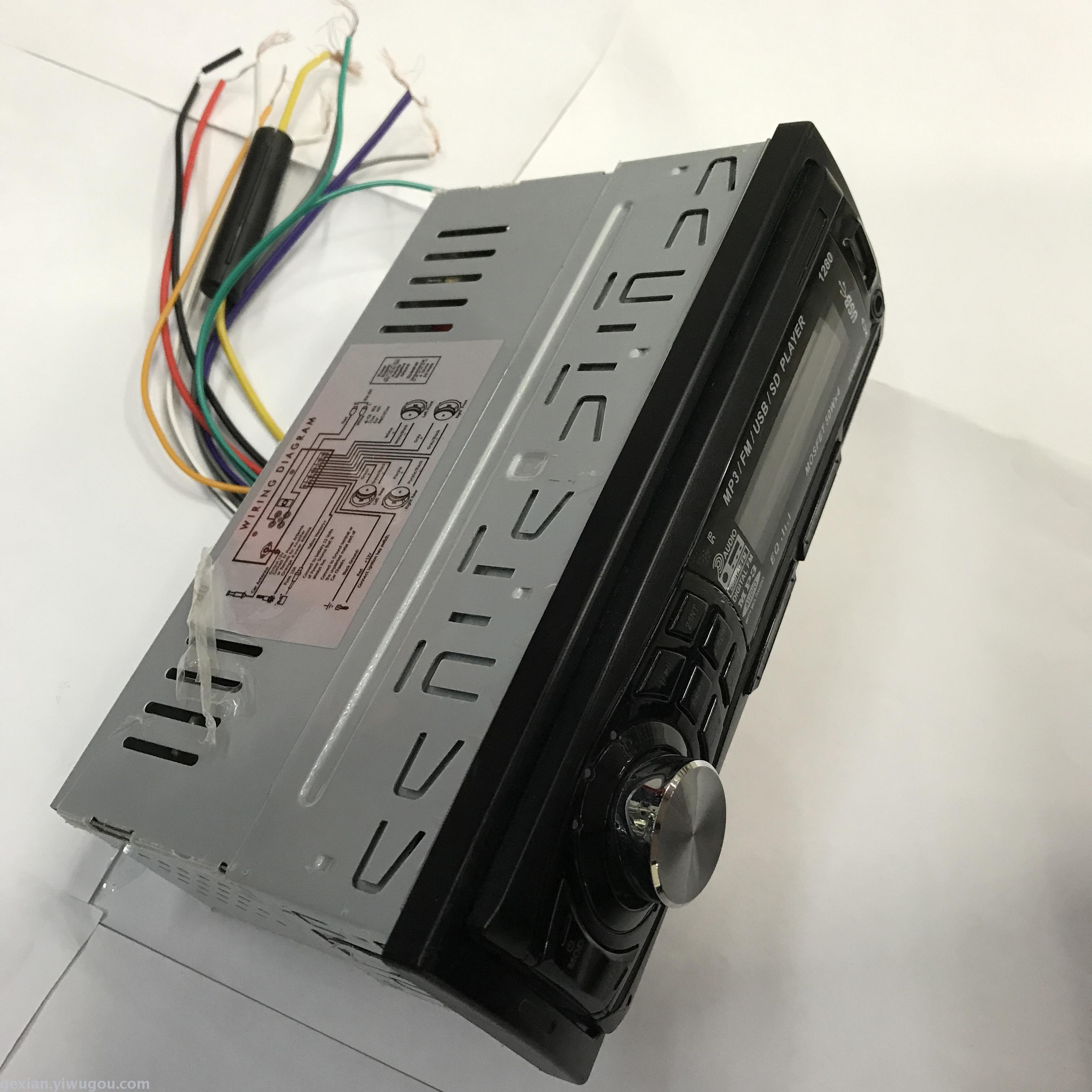 1280汽车插卡机U盘MP3汽车用品产品图