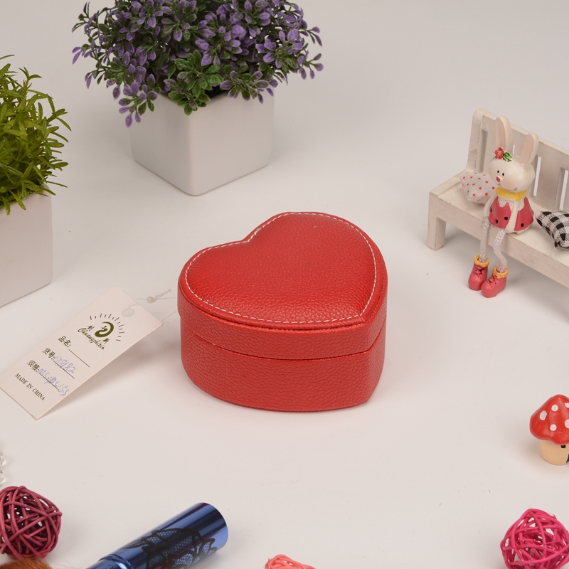 Guanyu creative Korean version sweet jewelry box high-grade heart-shaped jewelry box professional custom jewelry box