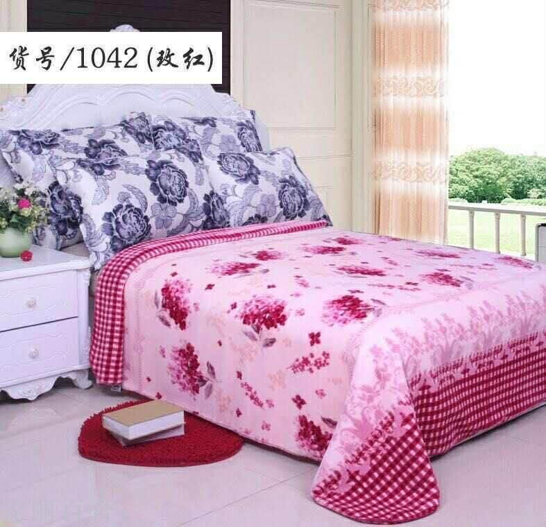 وبسط السحاب من بطانيات الطلاب 8000200 غطاء السرير details Picture