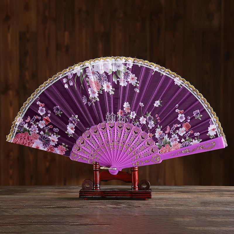 厂家直销烫金彩杆小花边花边绸缎印花舞蹈扇女士扇子礼品扇定制产品图