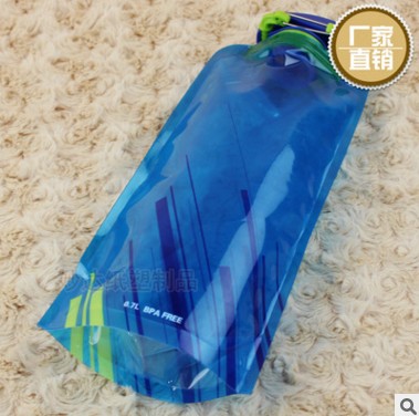 Outdoor Folding Water Bag Plastic Portable Sports Water Bag Cycling Mountaineering Environmental Water Bottle Color Mixing Batch details Picture