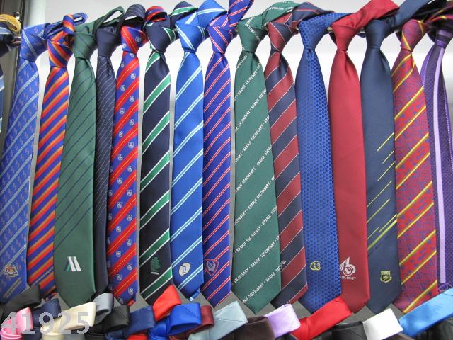 logo tie