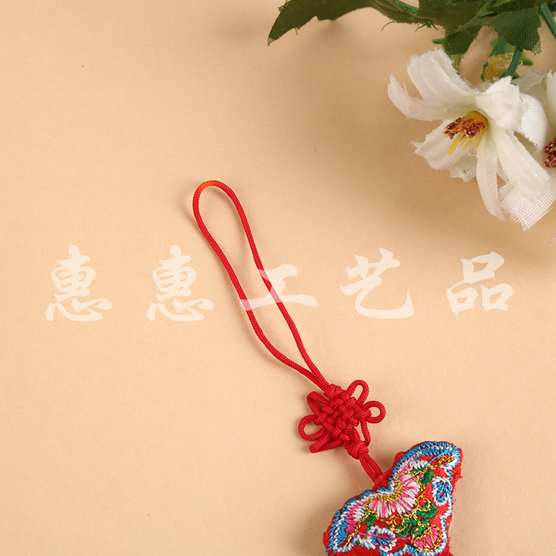 Chinese knot double-sided embroidery small sachets mobile phone pendant butterfly accessories wholesale Application Scenario