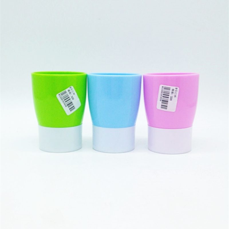 9. Thickened colored water cup, creative home mouthwash cup Application Scenario