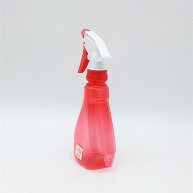 831 plastic spray bottle, alcohol spray bottle, grass and flower growing, colorful bottle, transparent bottle Application Scenario