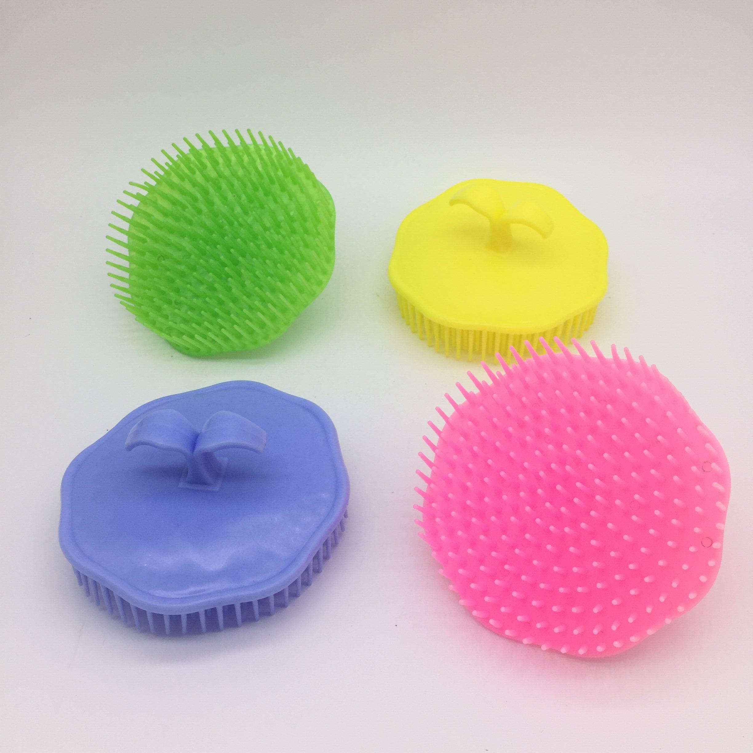 Hair washing claws, hair washing brushes, hair washing wonders, plastic hair washing combs for men and women Application Scenario