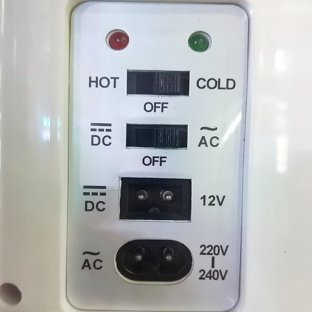 车载冰箱实物图