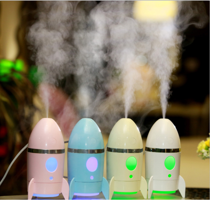 火箭LED炫彩夜灯迷你加湿器办公桌面车载空气香薰净化加湿器