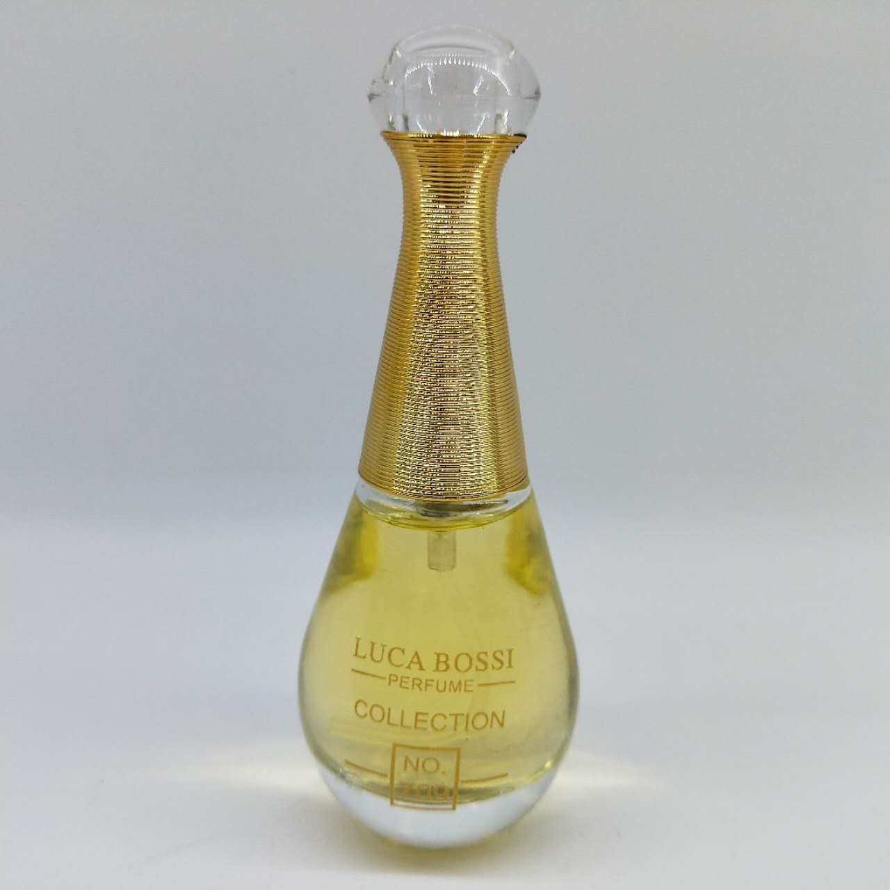 女士香水实物图