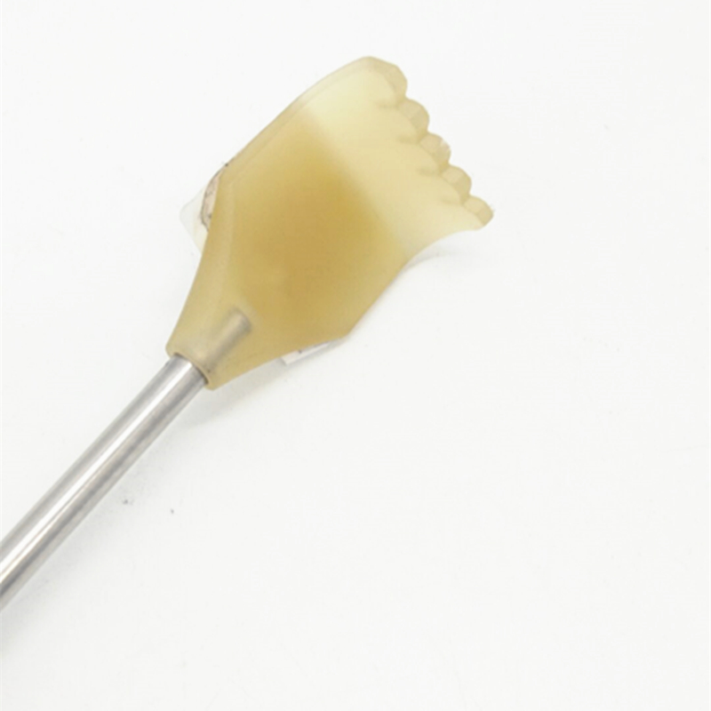 This 4-section stretchable scratch-scratching scraper is portable and doesn't require help. It's a must-have scratch-scratching tool details Picture