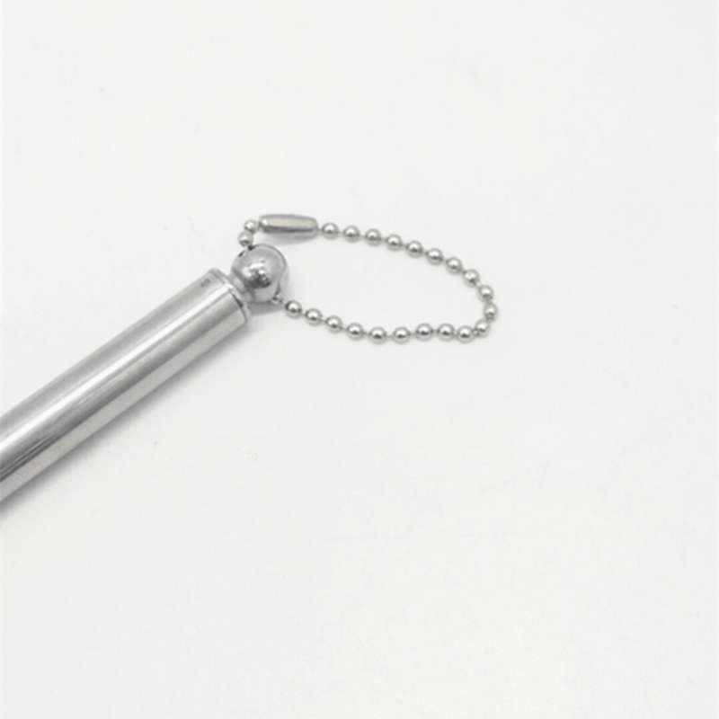 This 4-section stretchable scratch-scratching scraper is portable and doesn't require help. It's a must-have scratch-scratching tool Application Scenario