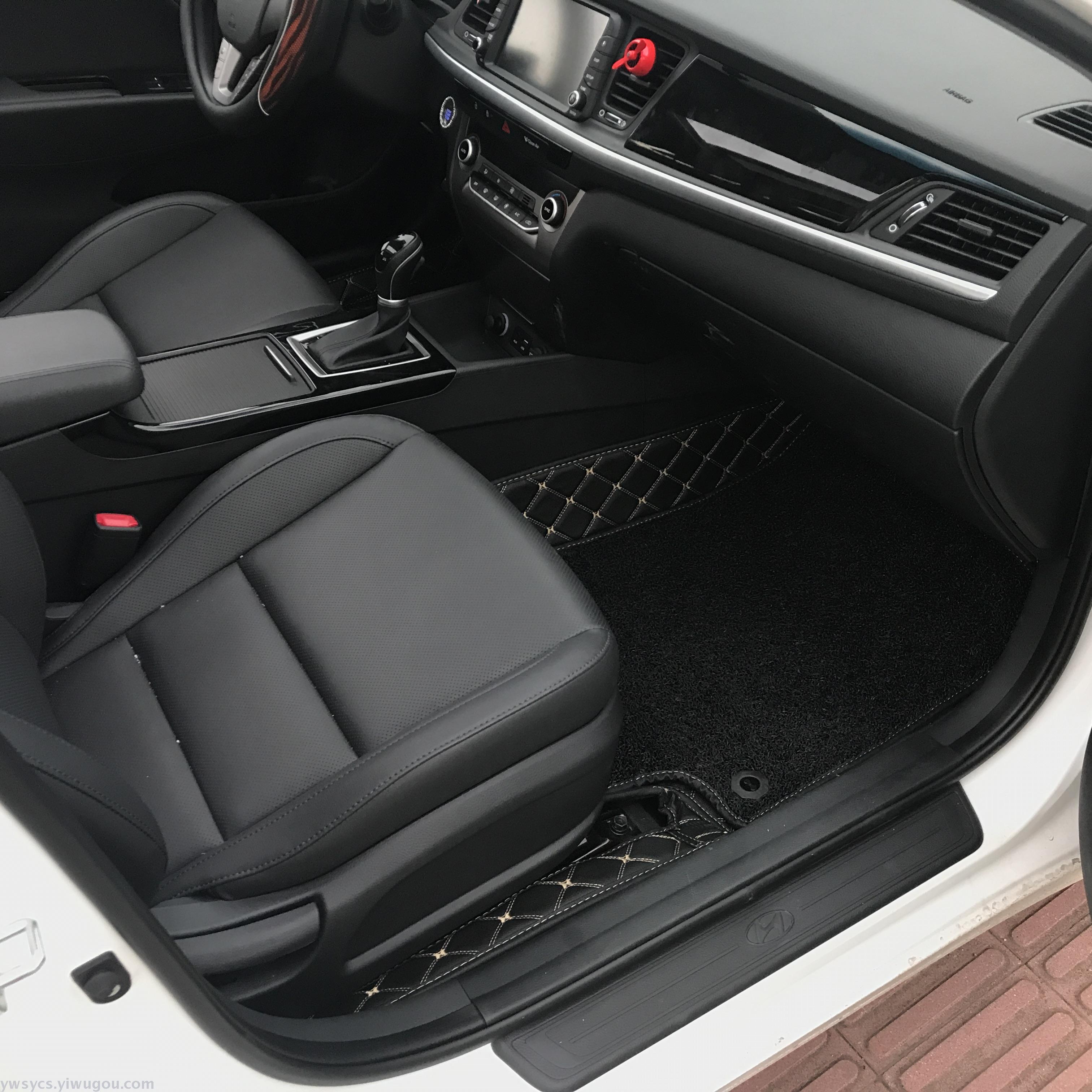 Shengbolia Auto high-end luxury hand-sewn floor MATS, direct sales from the manufacturer of floor MATS, wholesale of auto supplies Specification image