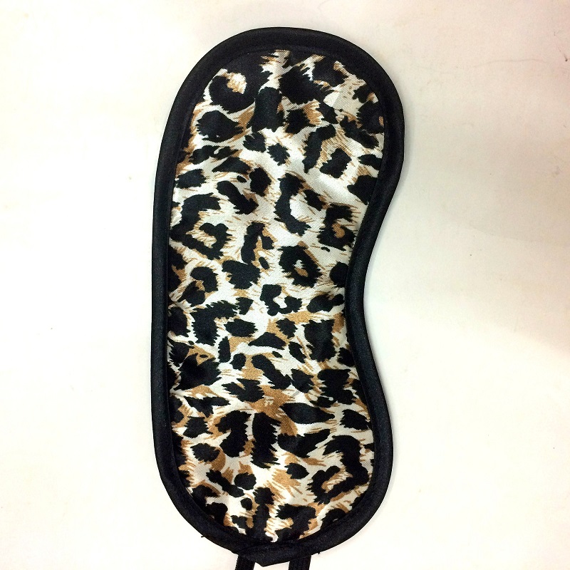 防护眼罩实物图