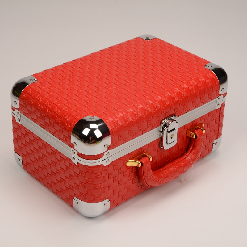 Guanyu Red Festive hand-held toiletry case portable multi-functional jewelry case customization