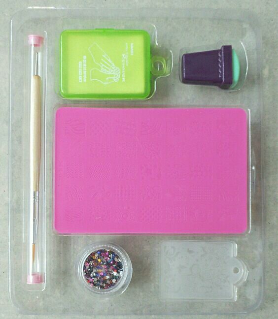 Nail art set, nail art patches, patch pens