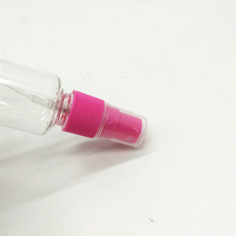 Creative new type of white spray bottle cosmetic bottle press-type face cream portioning bottle Application Scenario