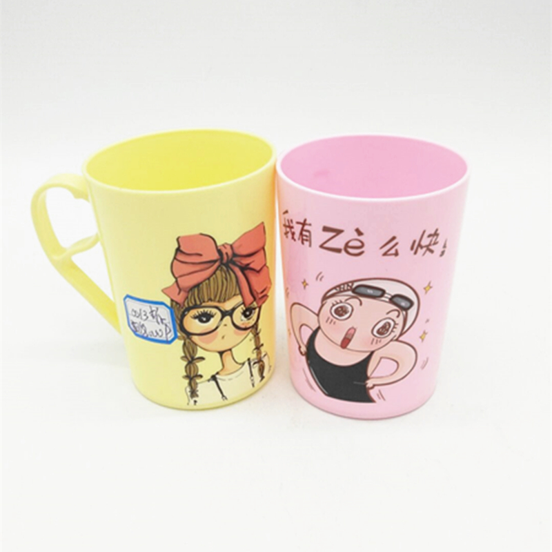 卡通塑料刷牙杯口杯 家用刷牙杯 学生专用刷牙杯