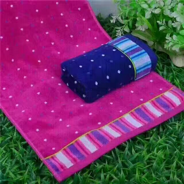 Factory direct sales of pure cotton checkered starry sky towels, gift towels