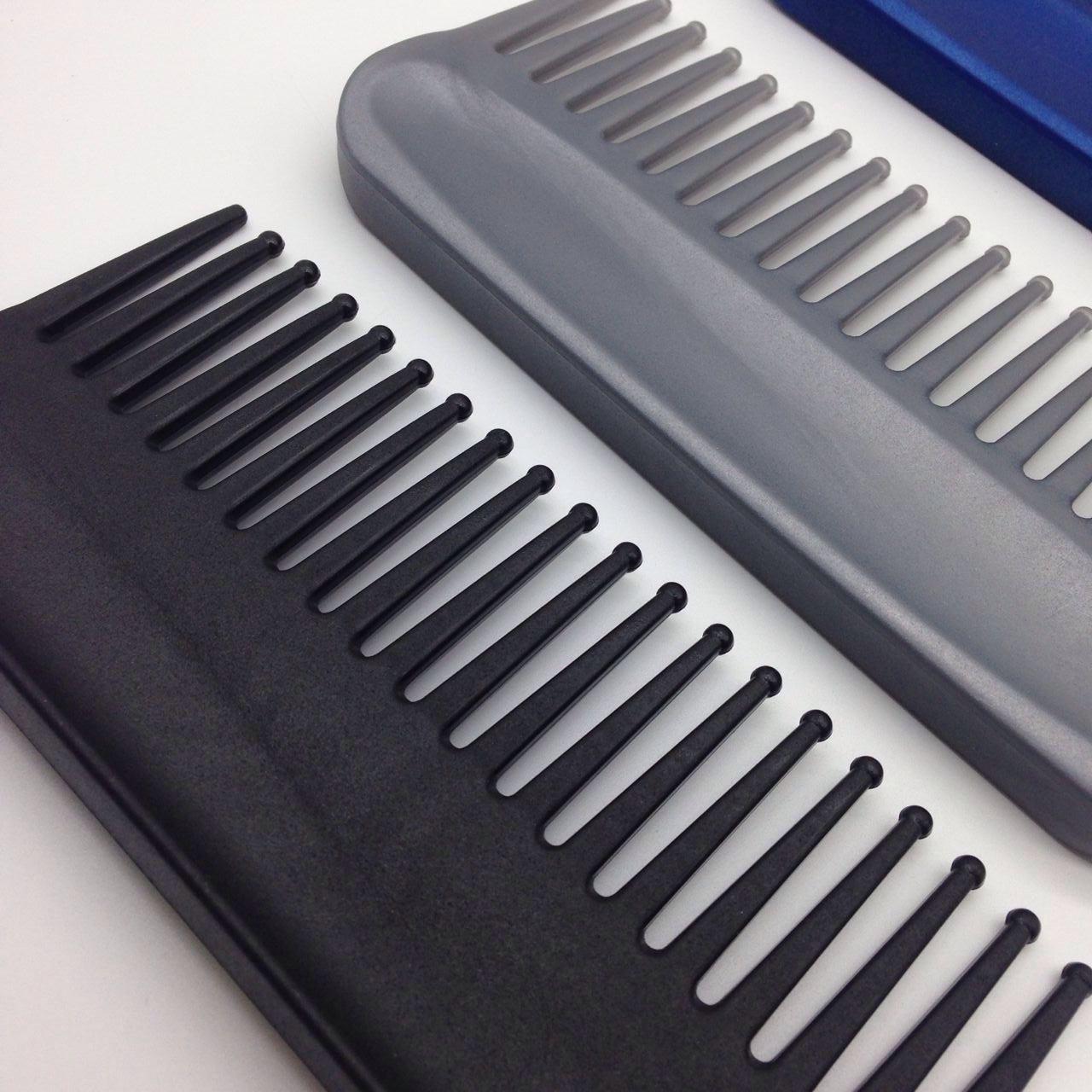 GJCY-S002 wide-toothed comb for hairdressing Application Scenario