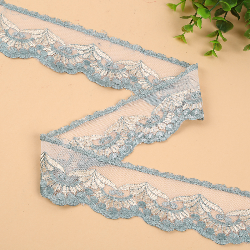 Factory direct sales of water-soluble embroidered lace two-color retro-style skirt curtain accessories details Picture