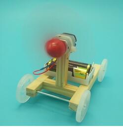 Self-made single-wing wind-powered car, a small technological invention, is a scientific experimental equipment for teenagers and primary and secondary school students details Picture