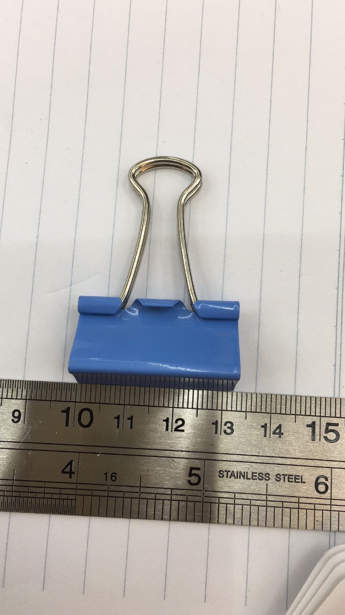 Bulk stock of 32 color long-tail clips in 2020