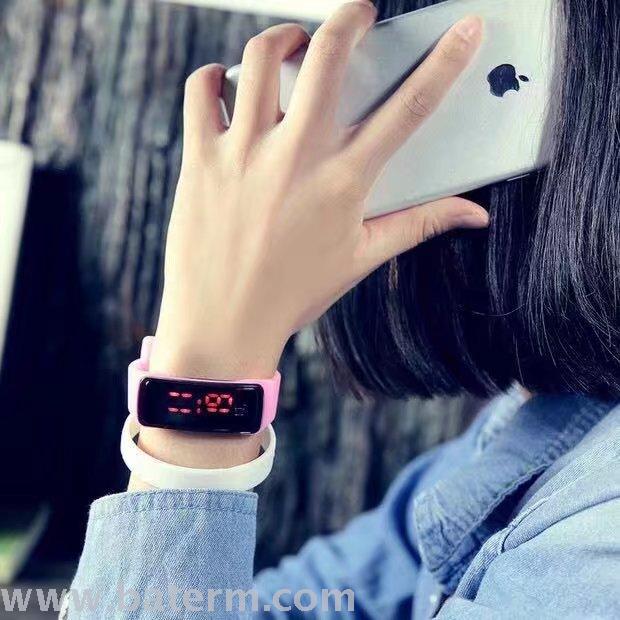 La segunda generación de LED reloj electrónico deportivo pulsera reloj mujeres hombres pareja no touch estudiante luminoso reloj deportivo