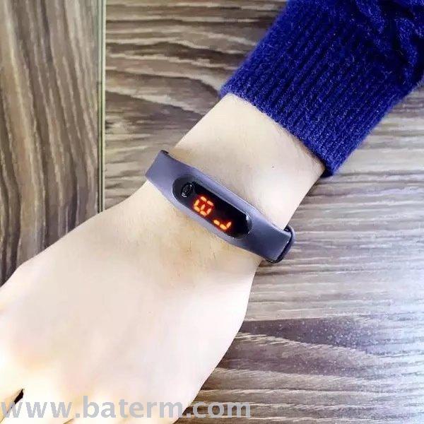 Xiaomi LED reloj electrónico brazalete deportivo reloj mujer hombre pareja no touch estudiante luminoso reloj deportivo Application Scenario