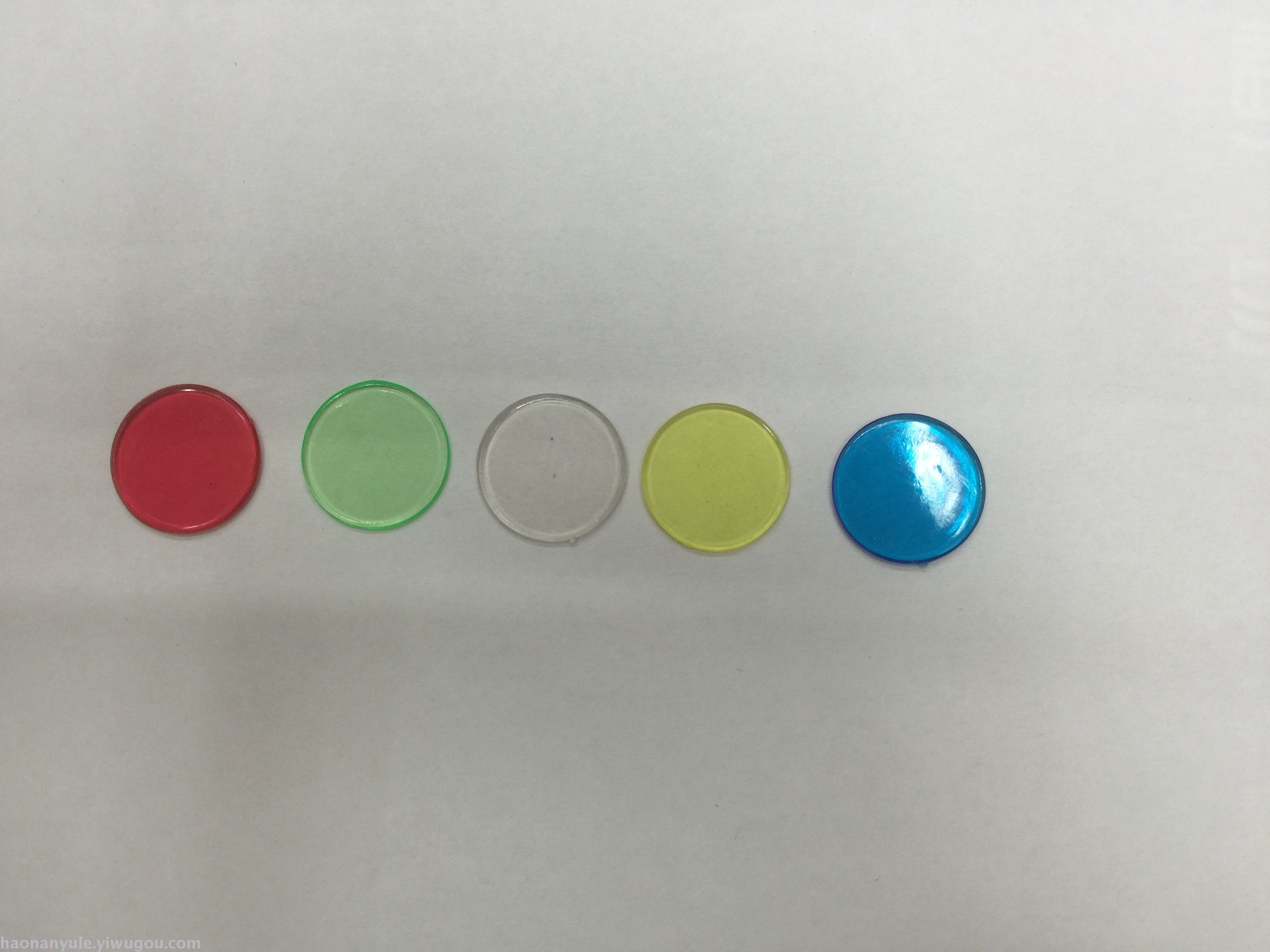 供应15MM透明筹码片 游戏币 塑料片 筹码套装 缤购