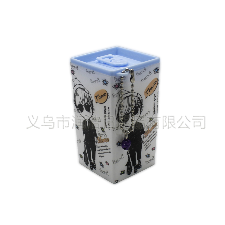 Export 30 pieces of square canned artistic sketch square canned wet wipes Application Scenario