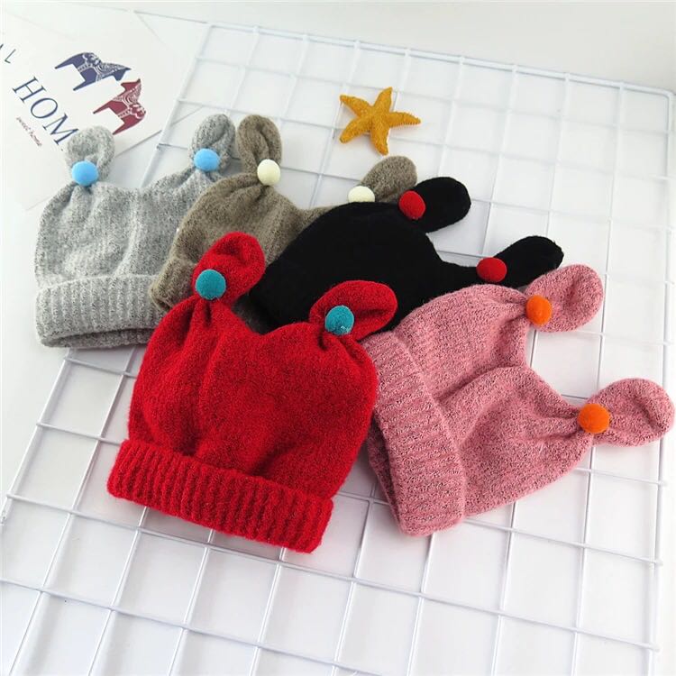 Yiwu Selection 1-2 years old in autumn and winter lovely girls knitting warm wool hats for boys and girls baby hats
