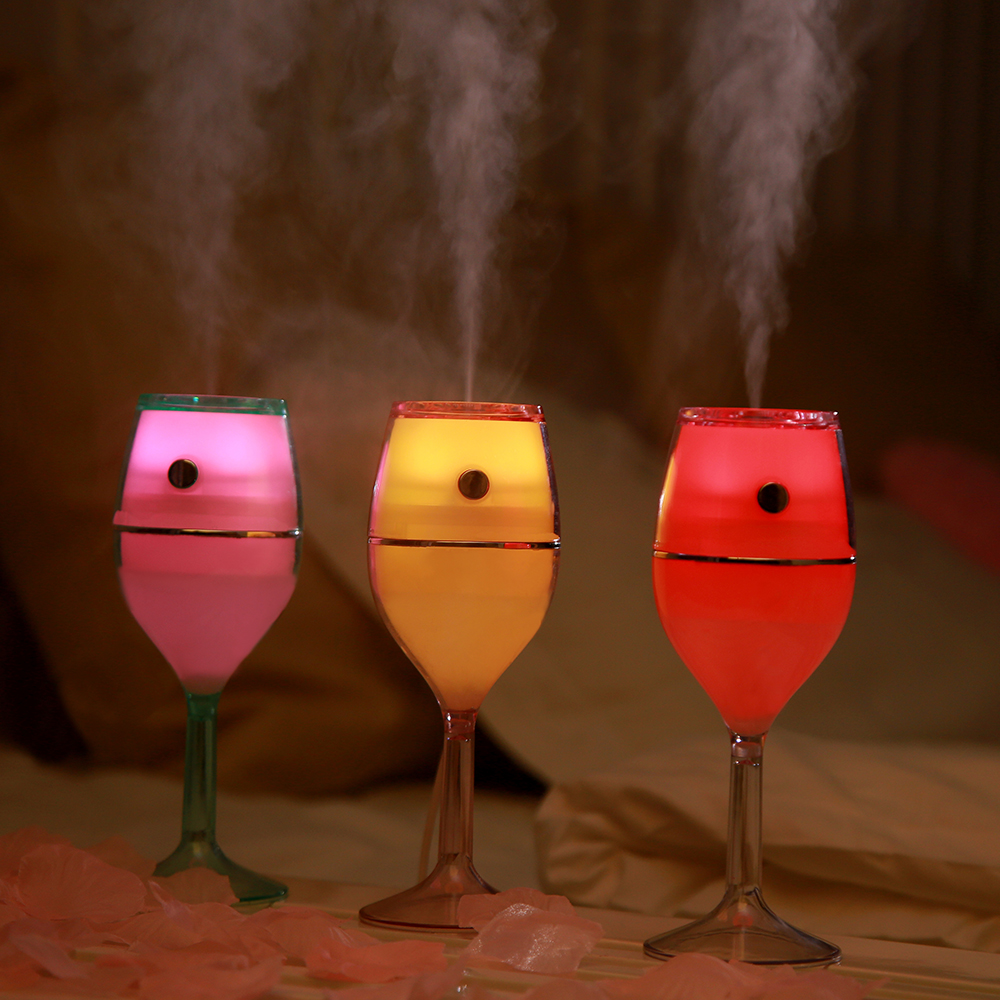 Creative wine glass humidifier, USB seven-color light for water replenishment