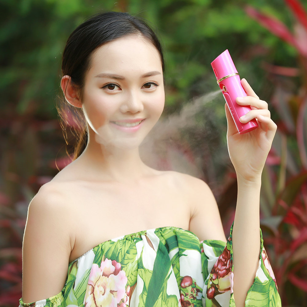 Creative bamboo nano water refill device USB water refill nano charging treasure humidifier thumbnail