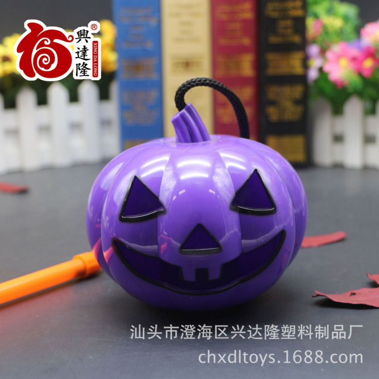 新款万圣节声控手提音乐灯 万圣节音乐南瓜灯 声控手提灯细节图