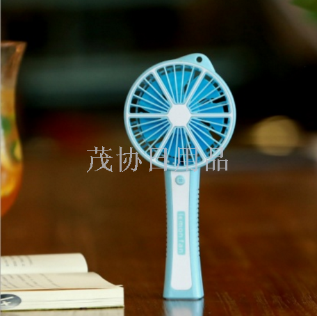厂家直销柠檬风扇带移动电源小风扇USB充电手持风扇儿童小风扇