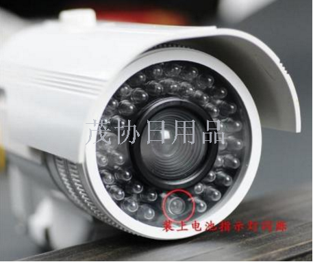 带灯/假监控器/高仿摄像头/室内外高仿真监控/室外可用