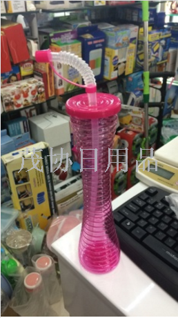 Flat top drink cup Creative Drink cup tv infomercial