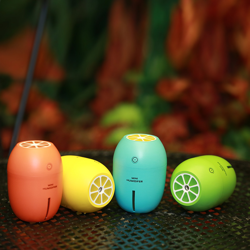 usb humidifier, lemon fruit, seven-color night light, mini silent desktop humidifier, household air atomizer Application Scenario