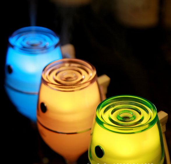 红酒杯加湿器 七彩夜灯USB加湿器 迷你加湿器 创意家居礼品