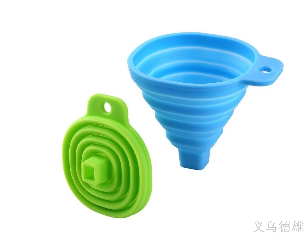 新款食品级硅胶折叠漏斗 迷你便携伸缩油漏产品图