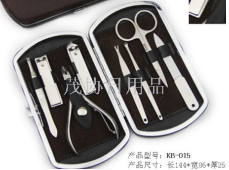 Nail clippers, nail files, ear clips