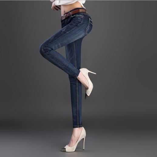 Fashionable and trendy Korean-style slimming, petite and hip-lifting women's jeans and long pants Specification image