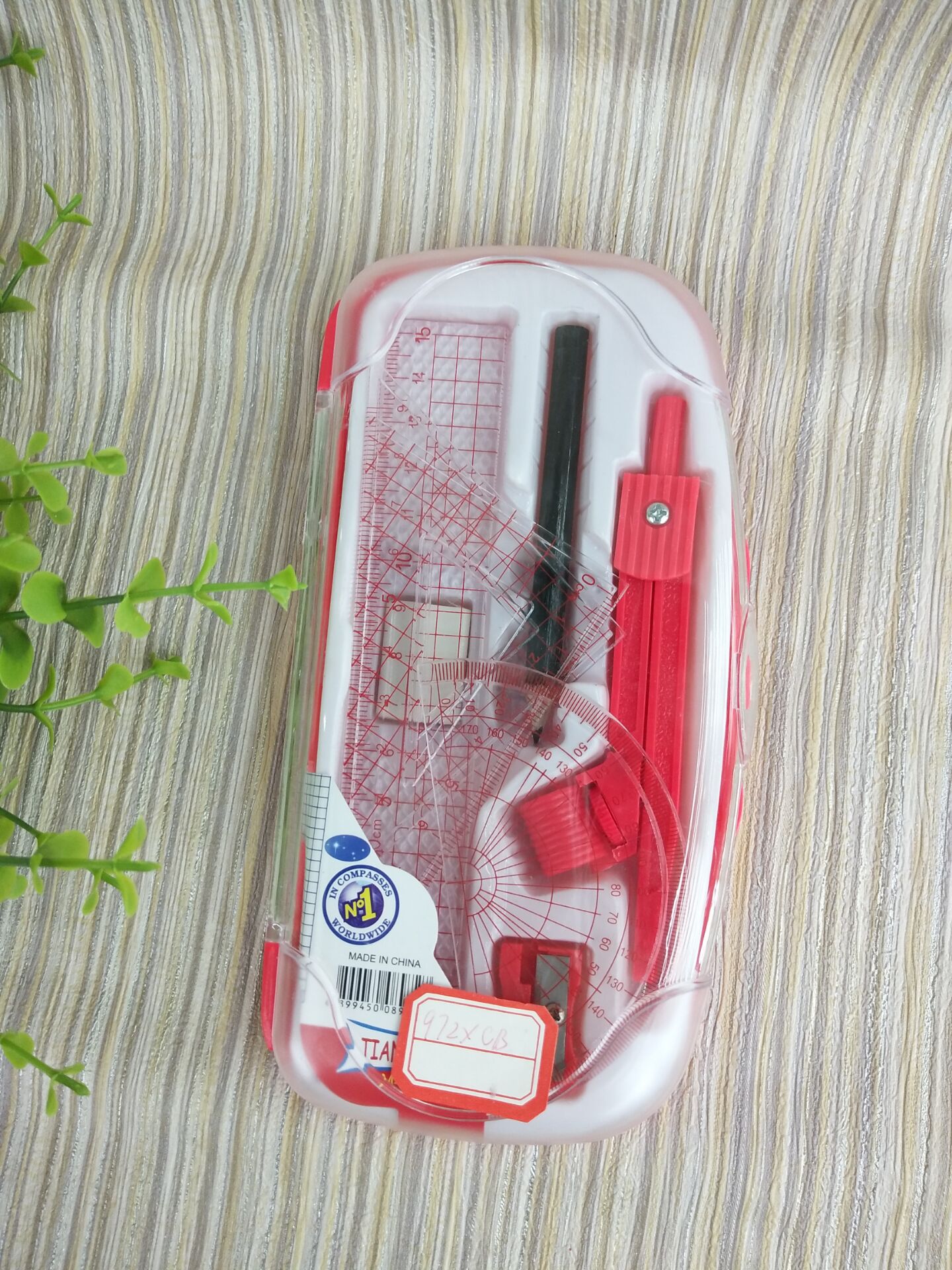 Plastic, metal compasses set
