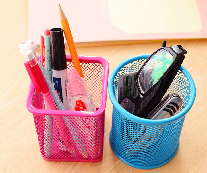 Creative colorful circular grid metal multi-functional pen holder, a fashionable Korean desktop office supplies storage and decoration item details Picture